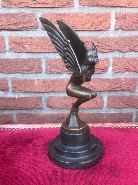 bronzen beeld, gevleugelde dame in art-deco stijl, Antiek en Kunst, Ophalen of Verzenden