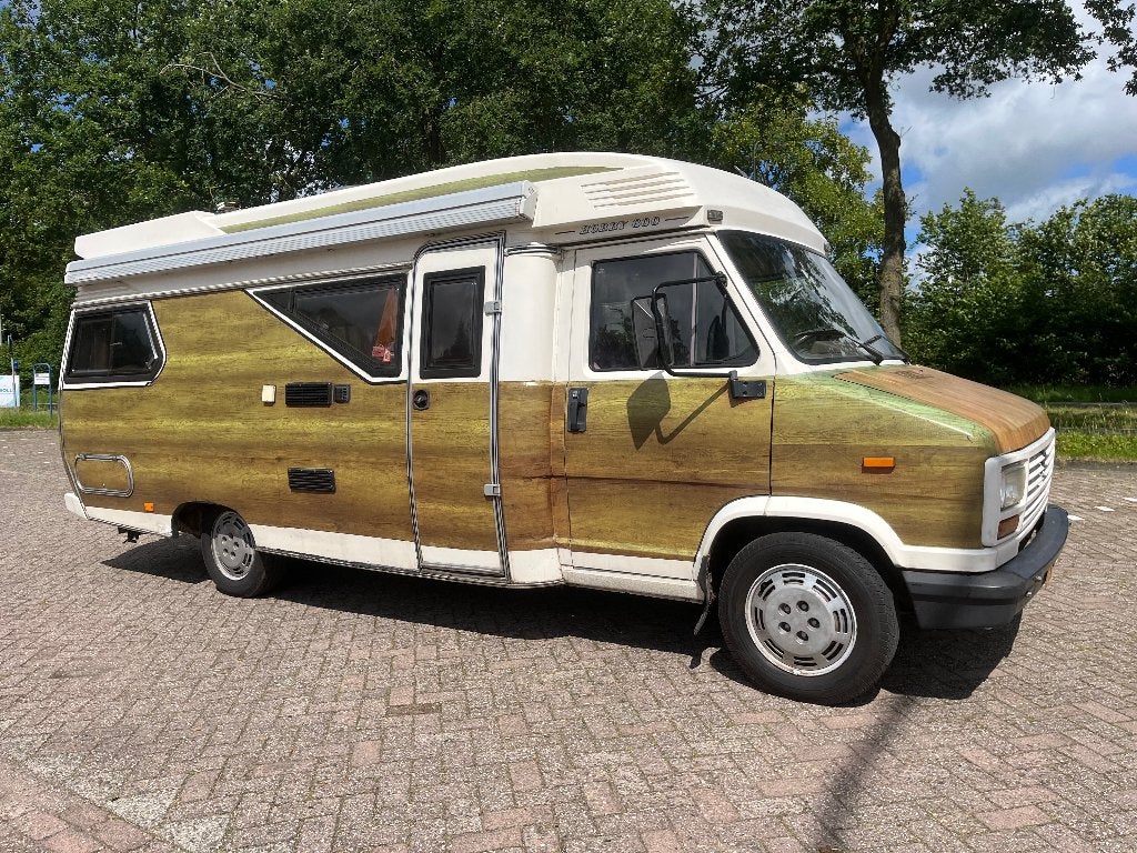 HOBBY 600 – Peugeot J5 TurboDiesel (Nieuwe APK tot Mei 2028), Caravans en Kamperen, Campers, Chemisch toilet, Reservewiel, Hobby