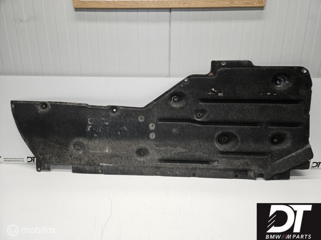 Bodemplaat rechts BMW M3 E92 E93 51758040536, Auto-onderdelen, Carrosserie en Plaatwerk, BMW, Gebruikt, Ophalen of Verzenden