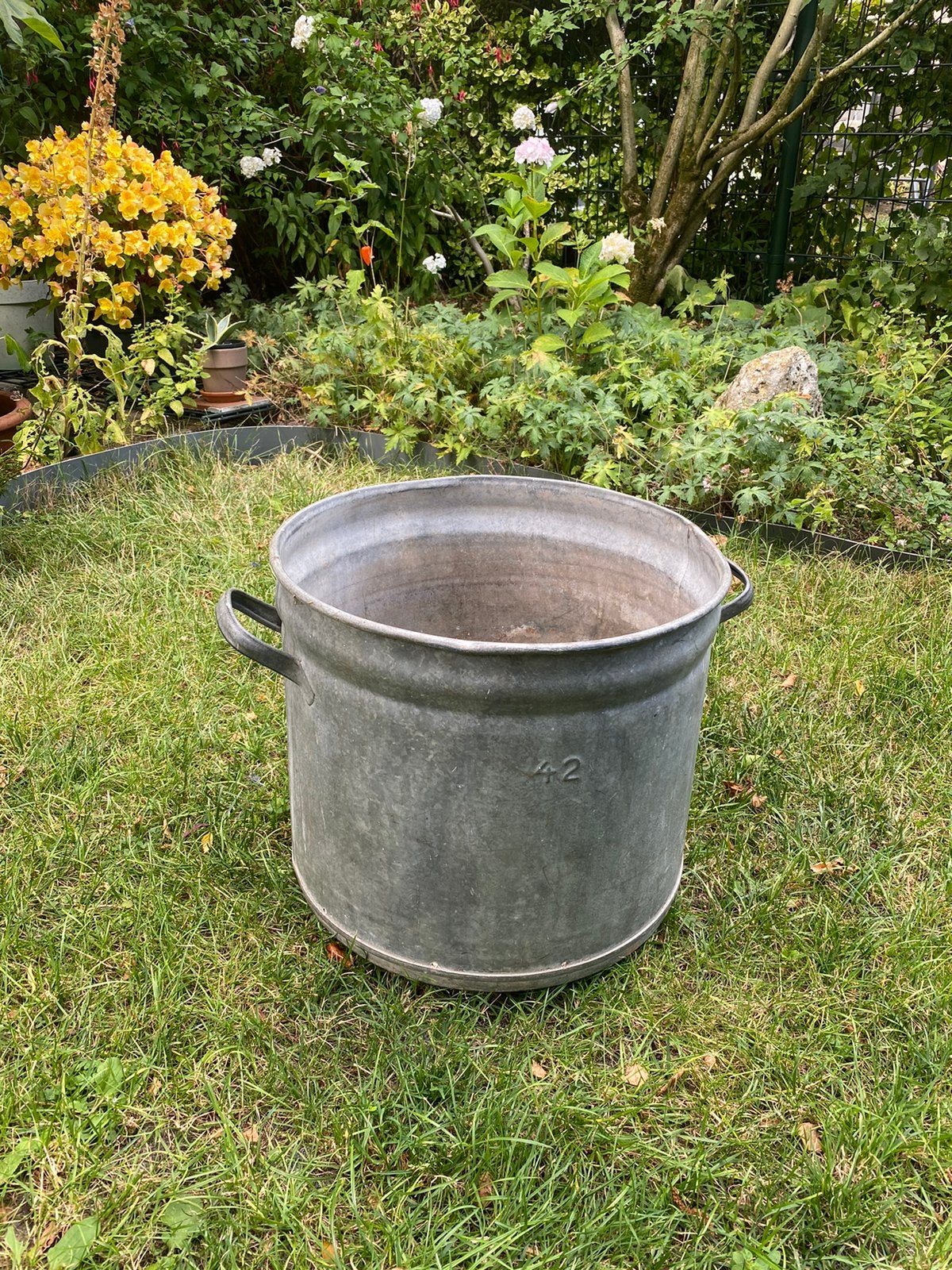 Zinken emmer / ketel / teil met handvatten, Ø 44,5 cm, Ophalen, Gebruikt, Zink, Met handgreep
