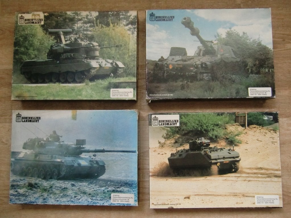 (13) Set van 4 legpuzzels Koninklijke Landmacht, Ophalen of Verzenden, 500 t/m 1500 stukjes, Gebruikt, Legpuzzel