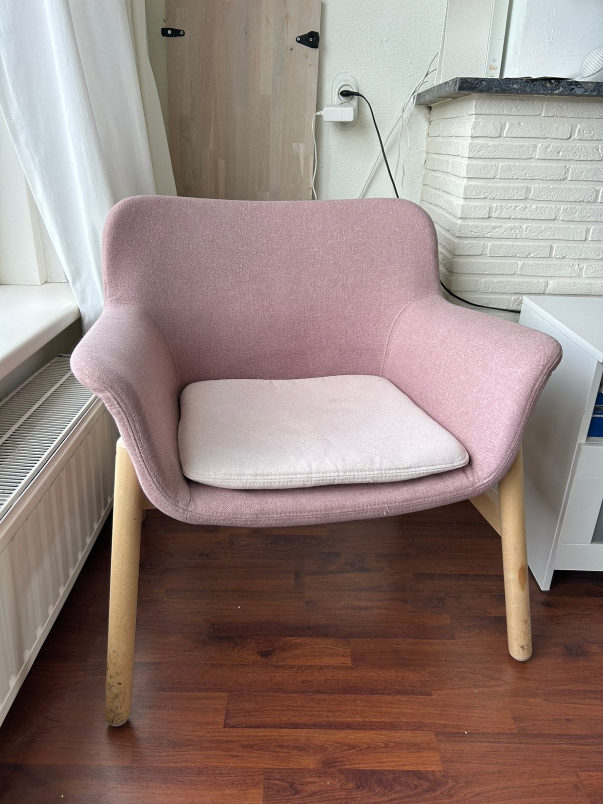 Roze Ikea stoel, Ophalen, Eenpersoons, 75 tot 100 cm, Zo goed als nieuw