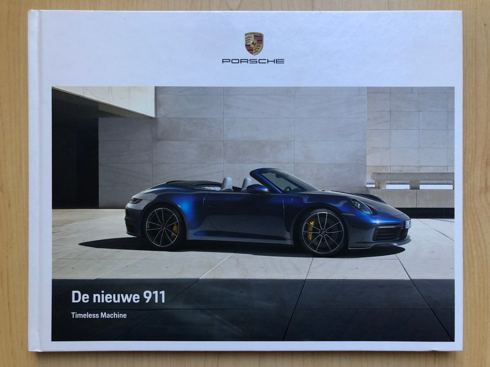 PORSCHE De nieuwe 911 Timeless Machine (2019), Boeken, Ophalen of Verzenden, Zo goed als nieuw, Porsche