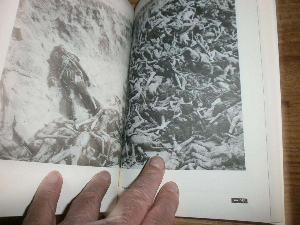 geschiedenis vd tweede wereldoorlog 2 delen schokkende fotos, Boeken, Oorlog en Militair, Zo goed als nieuw, Overige onderwerpen