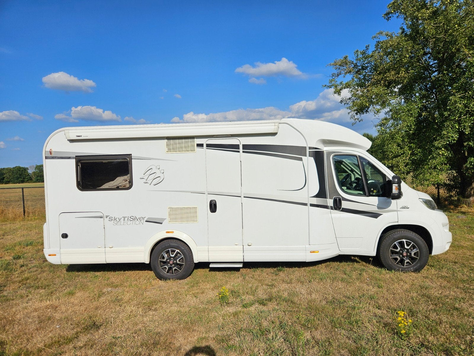 Caravans And Camping Knaus