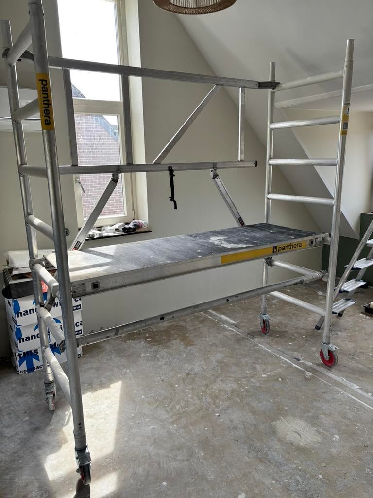 Kamersteiger te huur, Doe-het-zelf en Verbouw, Steigers, Ophalen, Gebruikt, Rolsteiger of Kamersteiger, Minder dan 2 meter