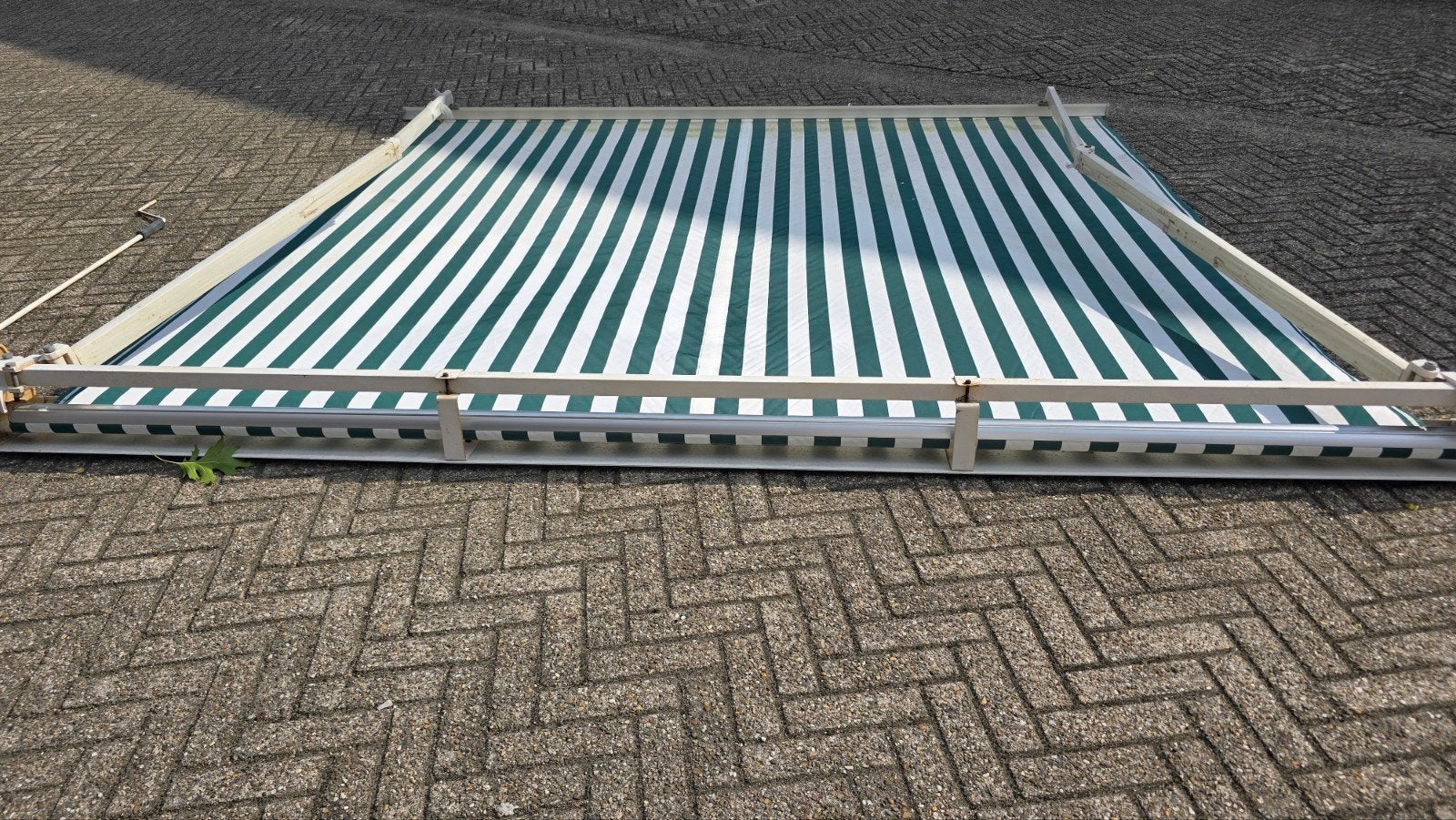Zonnescherm zonneluifel luifel knikarm, Tuin en Terras, Zonneschermen, Ophalen, Gebruikt, 150 tot 300 cm, 250 cm tot 450 cm