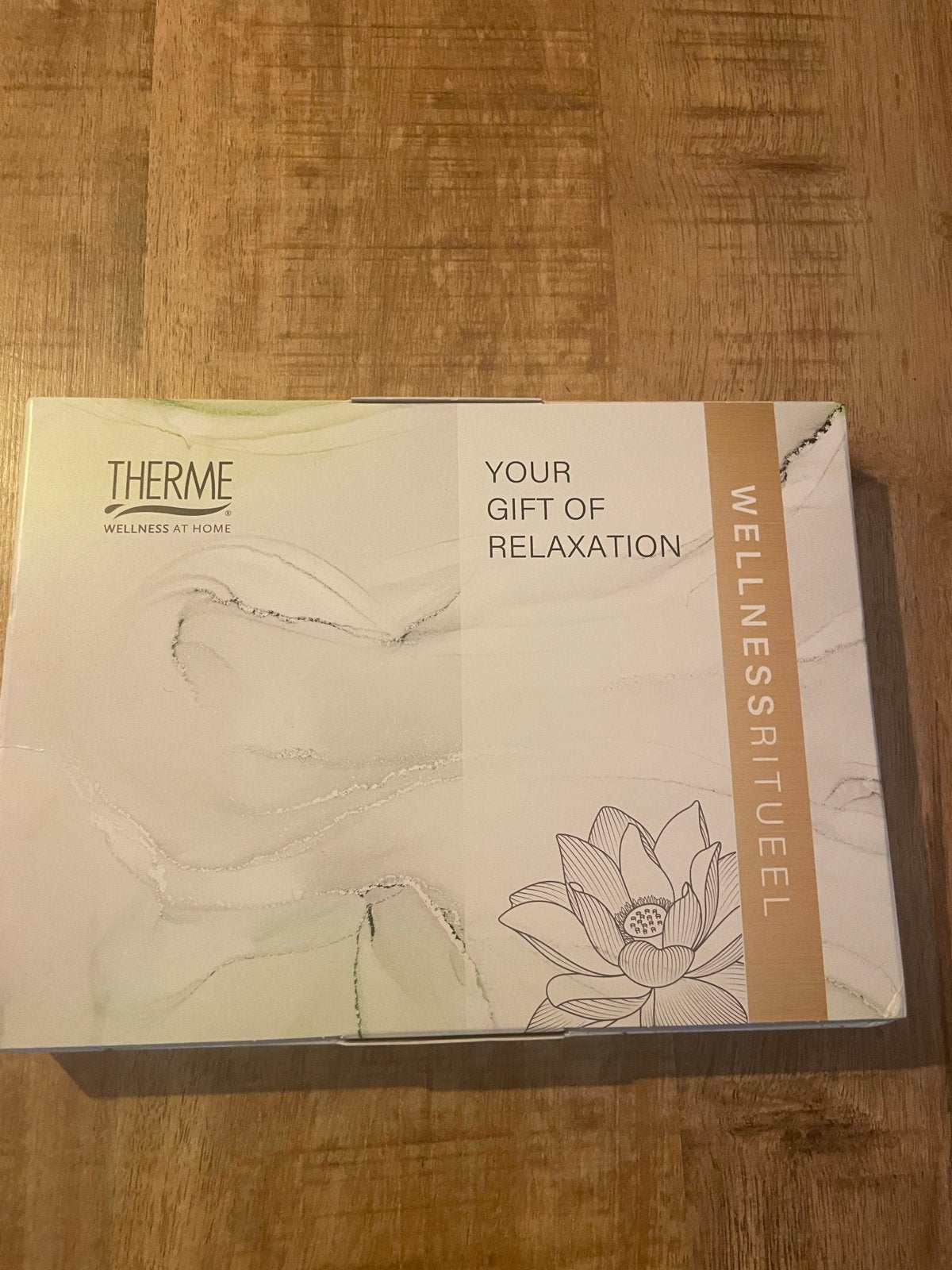 Therme Zen White Lotus Wellness Ritual Cadeauset, Sieraden, Tassen en Uiterlijk, Ophalen of Verzenden, Nieuw, Overige typen