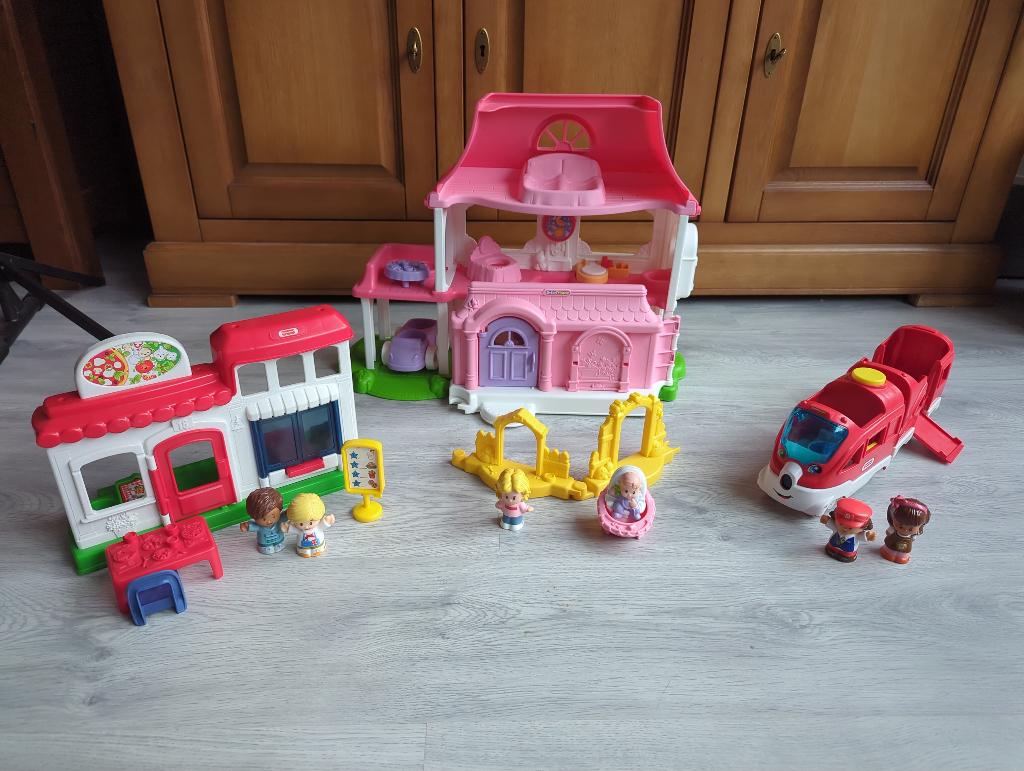 Little people speelgoed, Kinderen en Baby's, Speelgoed | Fisher-Price, Ophalen, Zo goed als nieuw, Speelset, Met licht