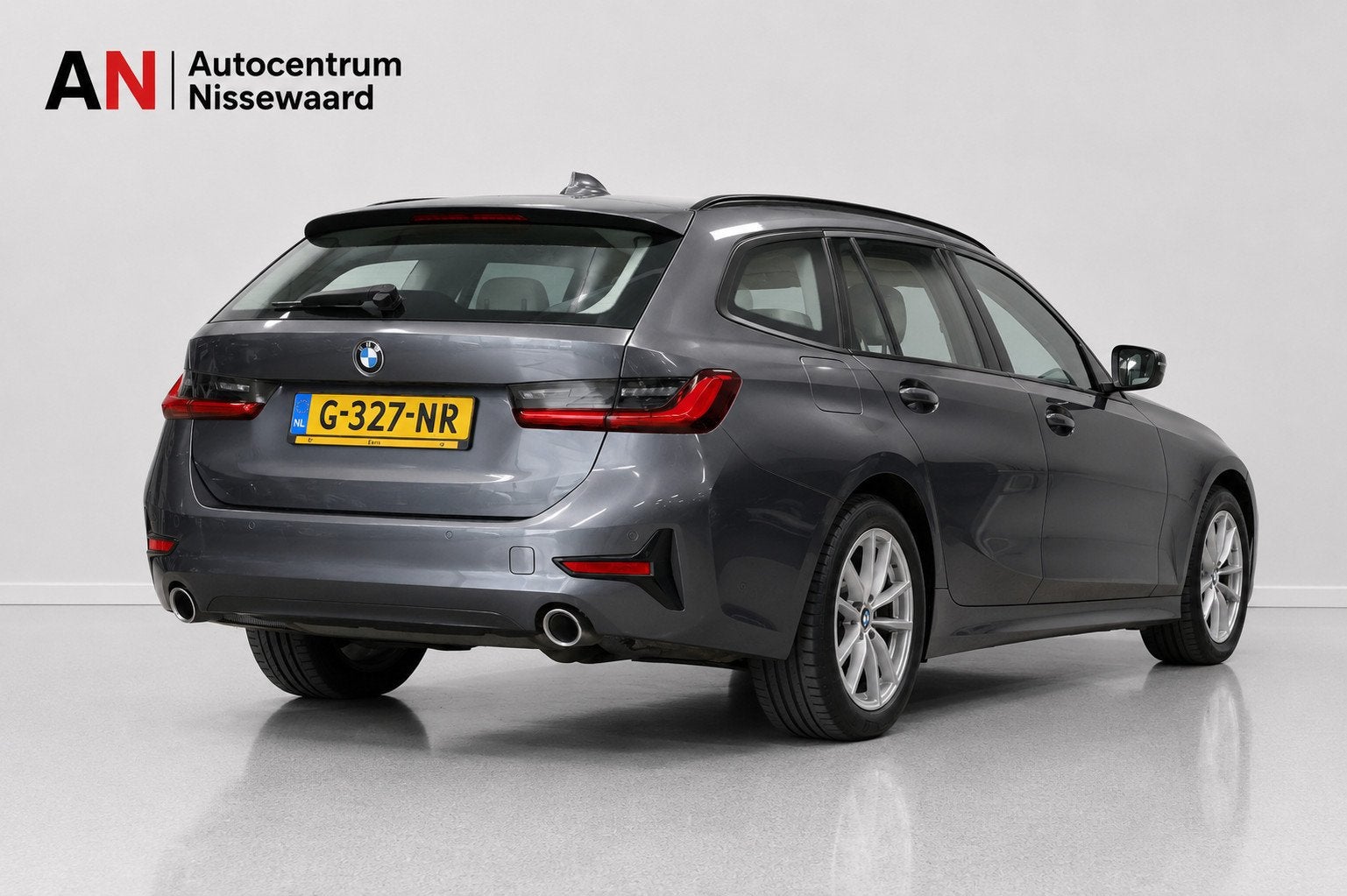 BMW 3-serie Touring 330i High Executive Ed. 259pk|Leder|Carp, Automaat, 1998 cc, Gebruikt, 4 cilinders