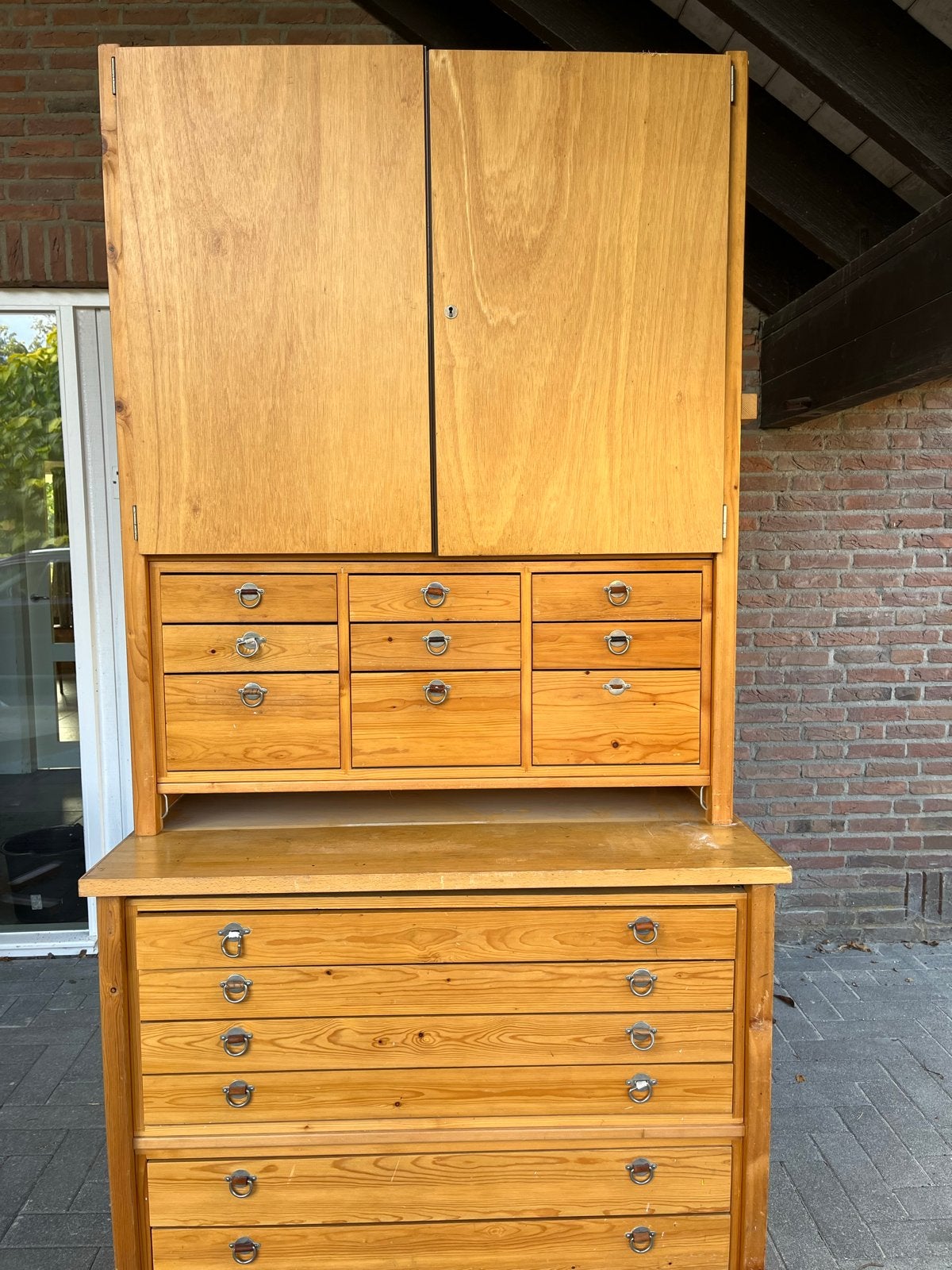 Vintage Houten Archiefkast met Laden en Opbergruimte, Ophalen