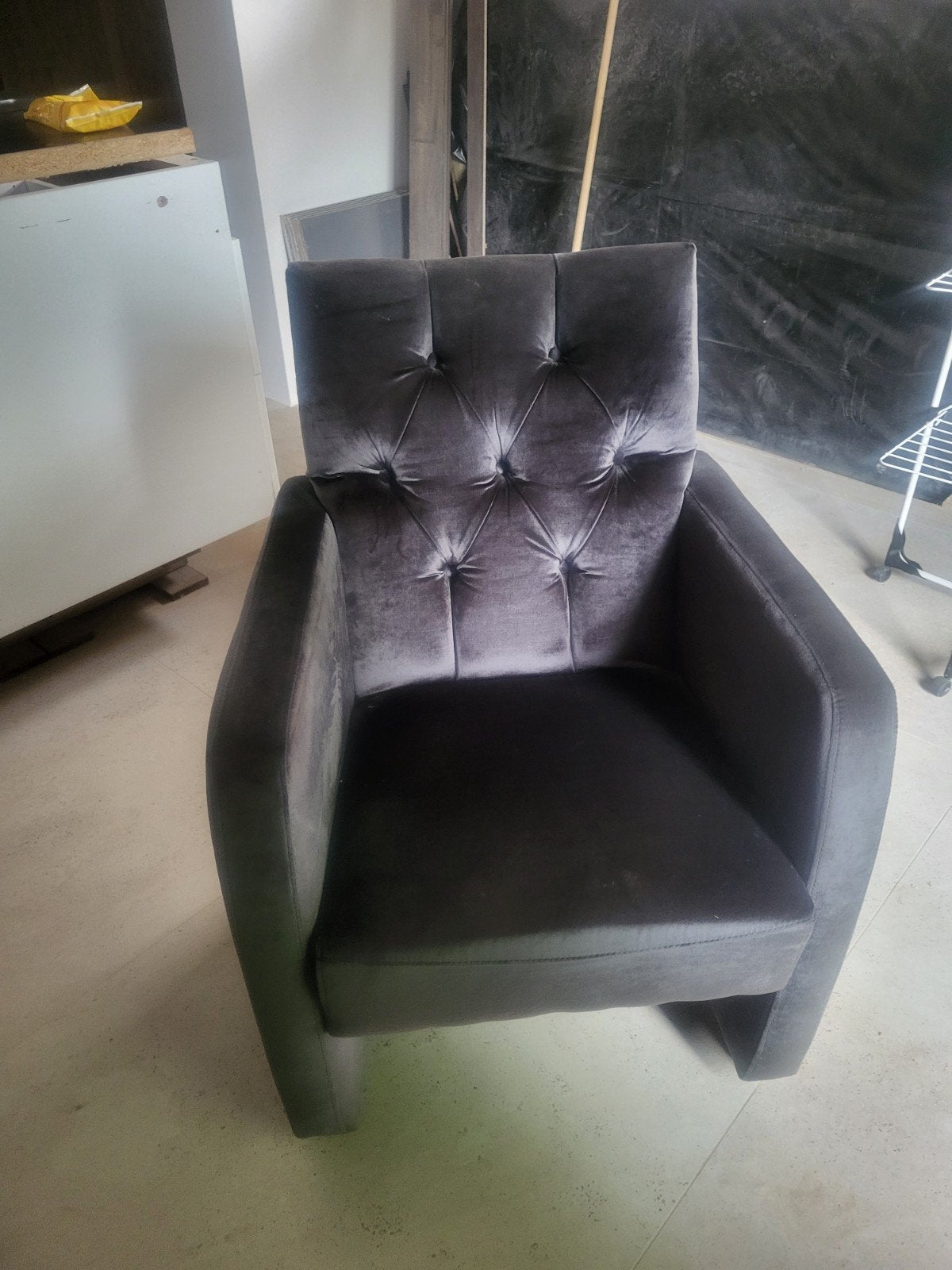 8 velours stoelen als nieuw!, Ophalen, Zo goed als nieuw, Grijs, Twee