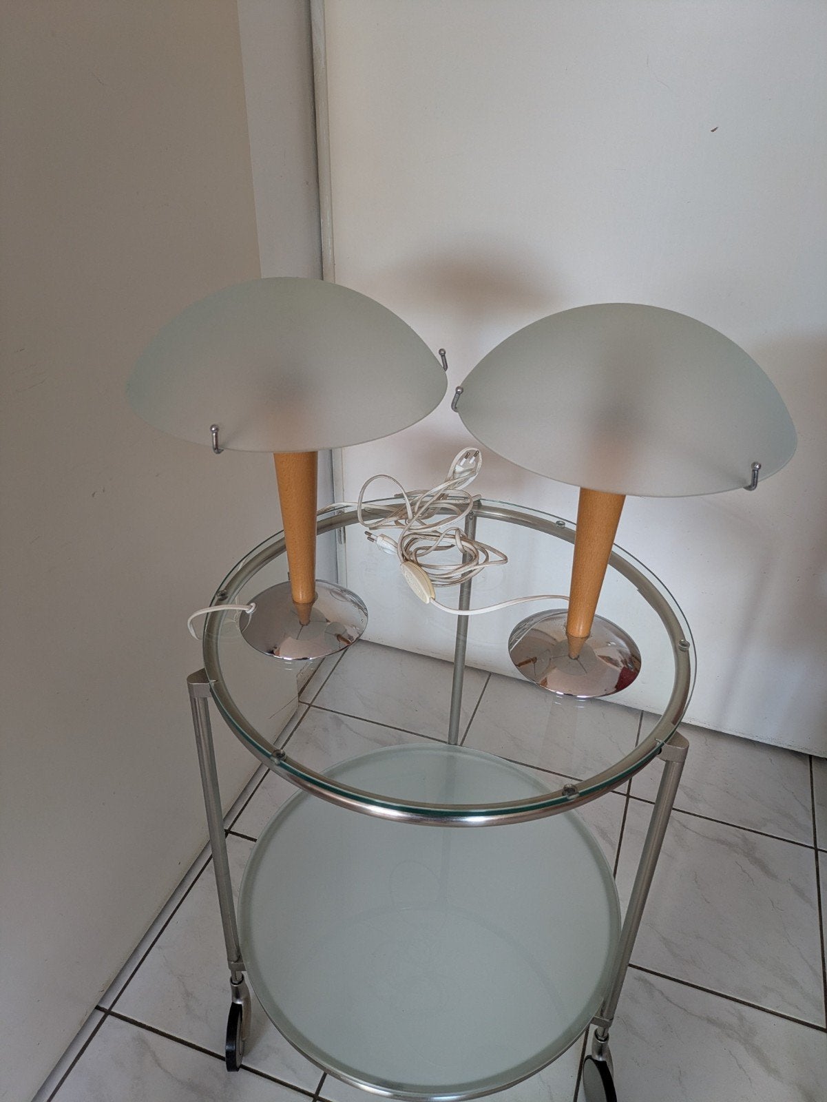 Set van 2 IKEA Kvintol Mushroom Tafellampen Minimalistisch, Gebruikt, Paddenstoellamp, Met schakelaar, Wit