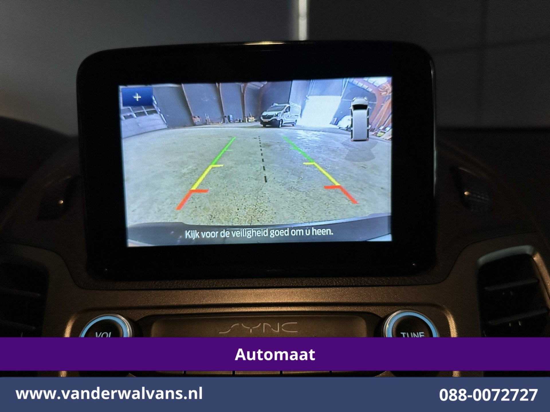 Ford Transit Connect 1.5 EcoBlue 120pk Automaat L1H1 Euro6 A, Auto's, Dealer onderhouden, Stof, 4 cilinders, Wit