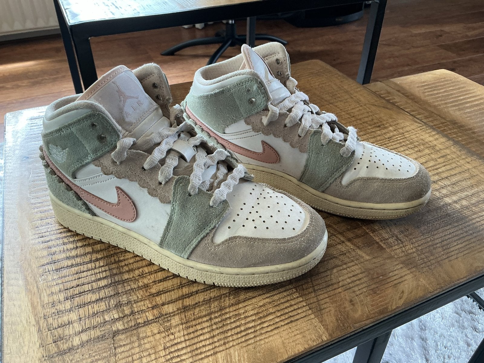 Jordan Nike Air Sneakers Maat 35, Ophalen of Verzenden, Gebruikt, Jongen of Meisje, Sportschoenen