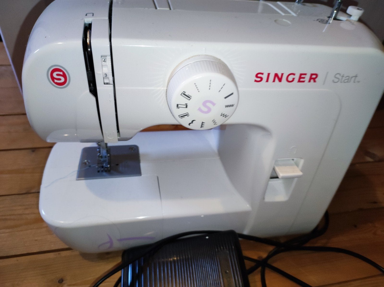 Singer Start Naaimachine -, Hobby en Vrije tijd, Naaimachines en Toebehoren, Ophalen, Gebruikt, Naaimachine, Singer