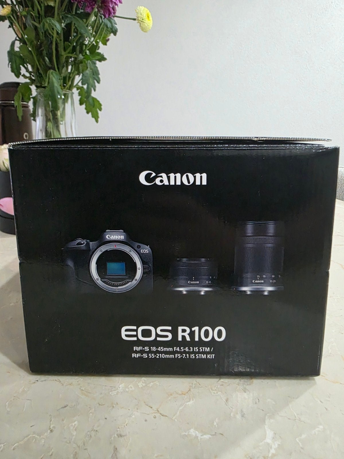 Canon EOS R100 Systeemcamera met 18-45mm en 55-210mm lenzen, Audio, Tv en Foto, Fotocamera's Digitaal, Ophalen, Accu, Canon, Bluetooth