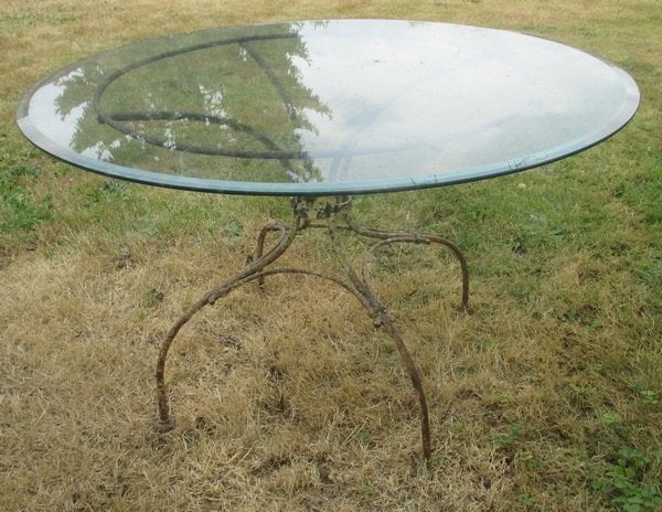 schitterende antieke ronde ijzeren tuintafel , een oude !, Ophalen