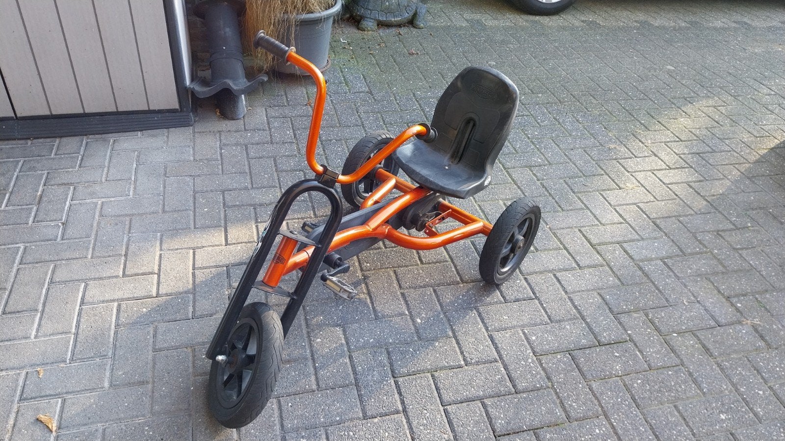 Berg skelter oranje/zwart, Ophalen, Gebruikt
