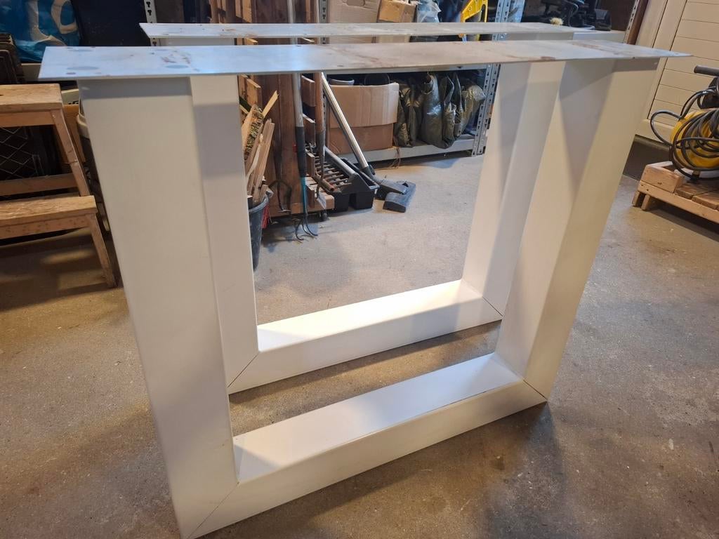 Witte stalen tafelpoten 10x10 cm,  hoogte 74 cm, Ophalen, Tafelpoot, Gebruikt, 50 tot 100 cm