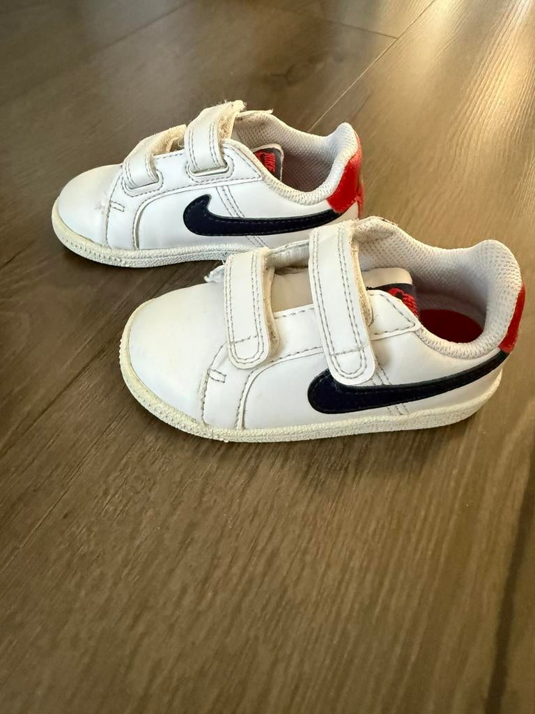 Nike schoenen, Schoentjes, Ophalen of Verzenden, Zo goed als nieuw, Jongetje