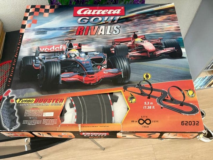 Carrera GO!!! Rivals Racebaan - 2 dozen, Kinderen en Baby's, Speelgoed | Racebanen, Ophalen, Carrera, Elektrisch, Racebaan