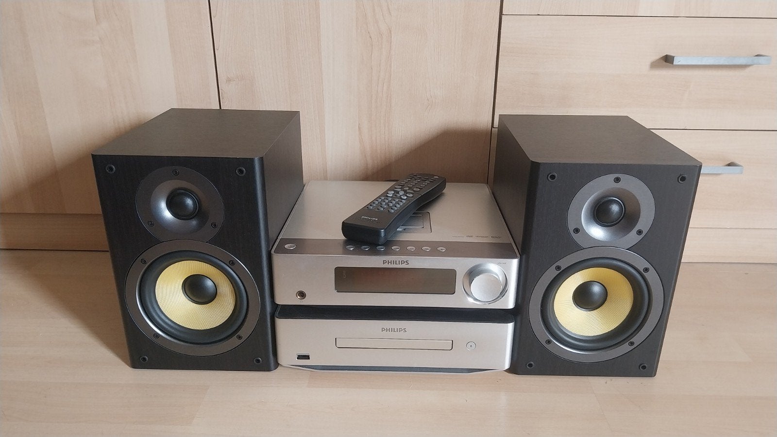 Philips stereoset CD/DVD radio en speakers (lees tekst), Philips, Ophalen of Verzenden, Zo goed als nieuw, Microset