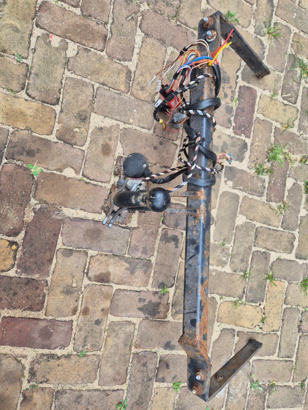 Ford Bosal trekhaak met kabelboom en 13-polige stekker, Auto-onderdelen, Trekhaken, Ophalen