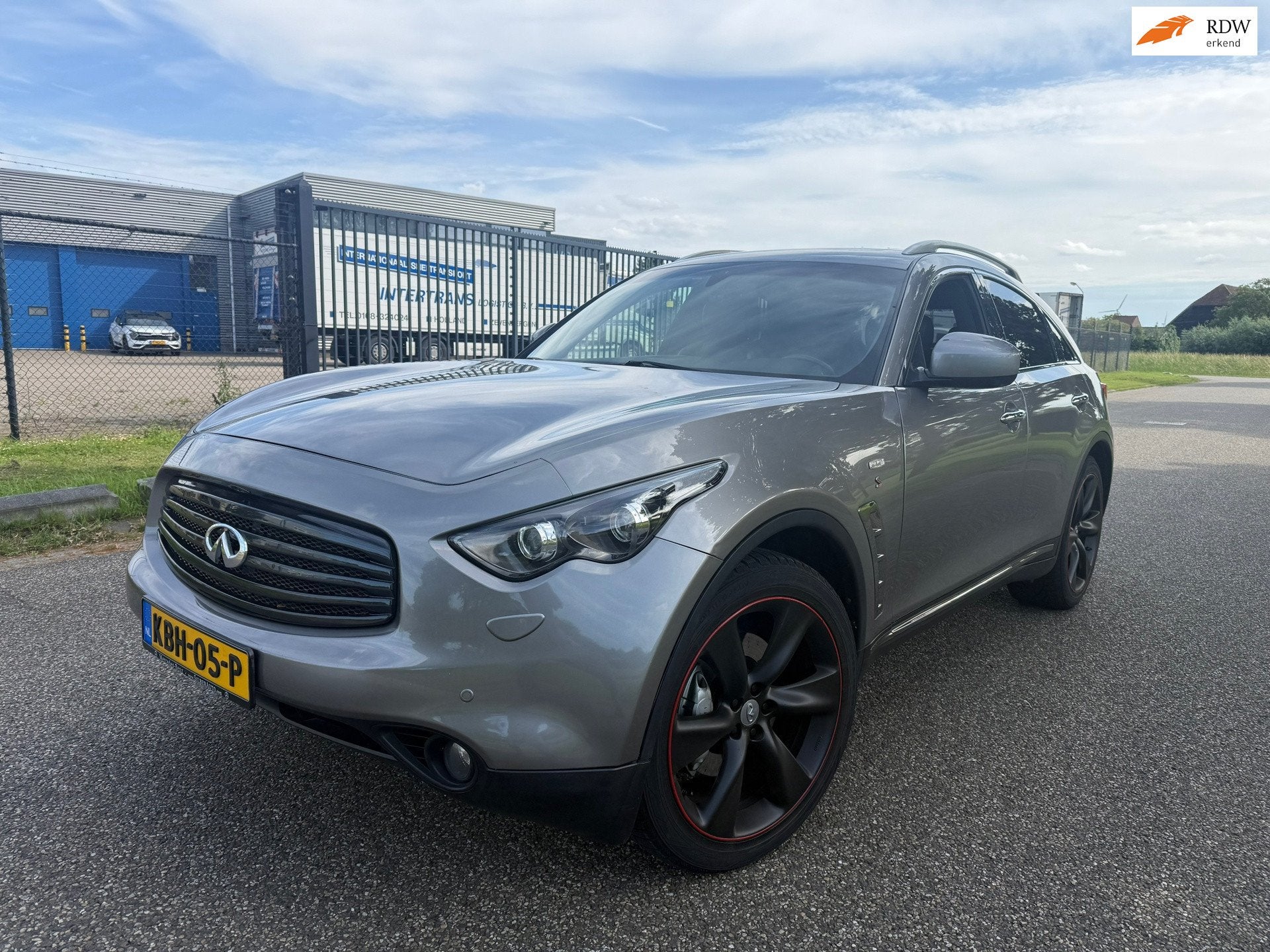 Infiniti FX 37 GT FULL OPTION, Auto's, Automaat, Gebruikt, Zwart, 2000 kg