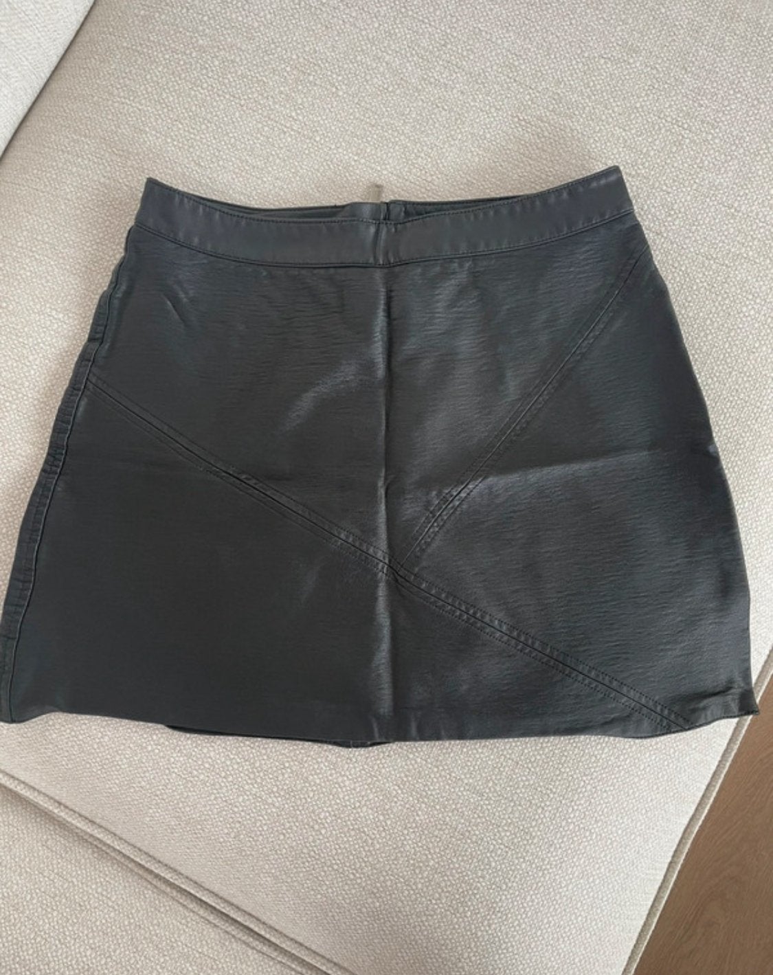 Zara Basic Collection Zwart Imitatie Leren Rokje Maat M, Kleding | Dames, Rokken, Maat 38/40 (M), Zwart, Ophalen of Verzenden