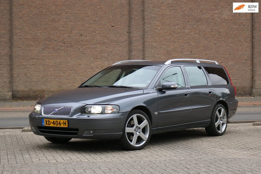 Volvo V70 2.3 T5 - Unieke verschijning, handbak, 310 PK, Auto's, Voorwielaandrijving, 1556 kg, Beige, Verwarmde buitenspiegels