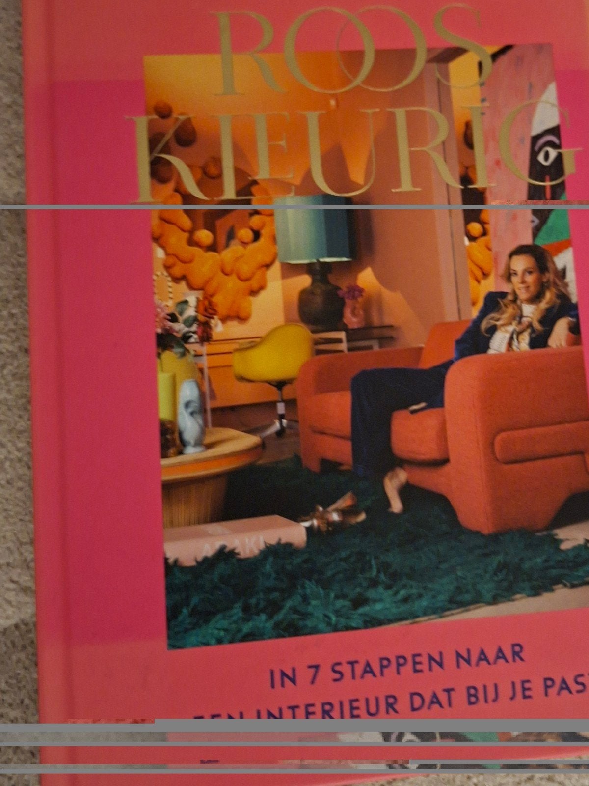 boek tafelboek Roos Reedijk, Boeken, Ophalen of Verzenden, Zo goed als nieuw, Interieur en Design
