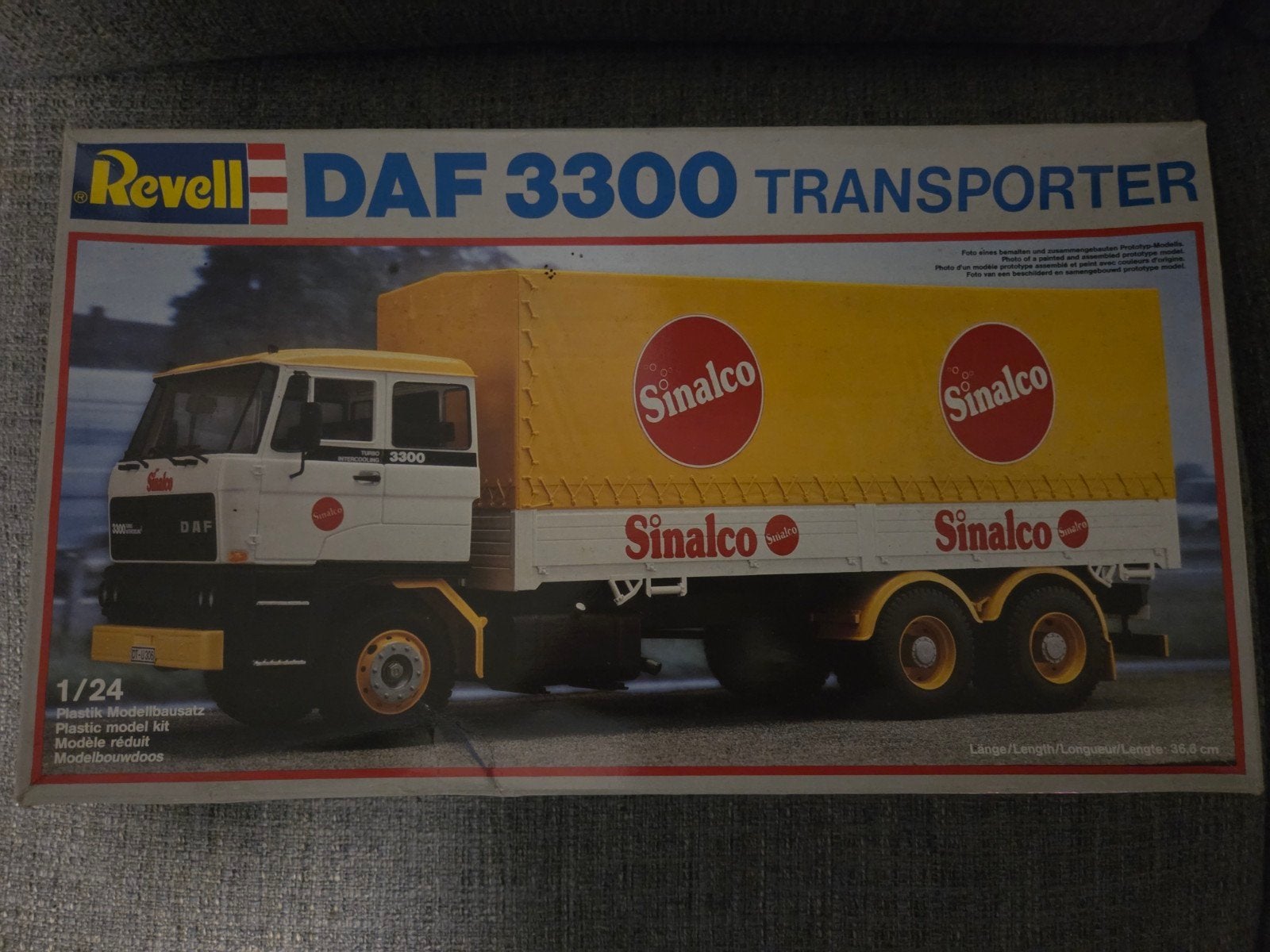 Revell nr.7430 daf 3300 transporter, Revell, Groter dan 1:32, Ophalen of Verzenden, Zo goed als nieuw