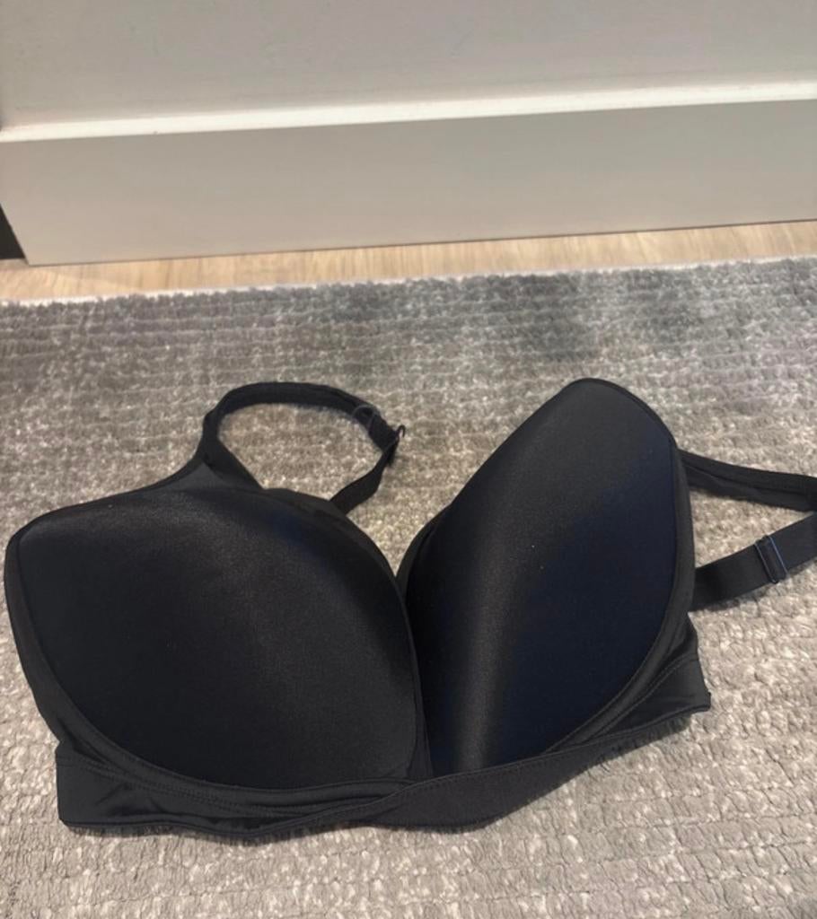 Livera Zwarte BH 80F met stevige cups, comfortabel, Ophalen of Verzenden, Zwart, BH