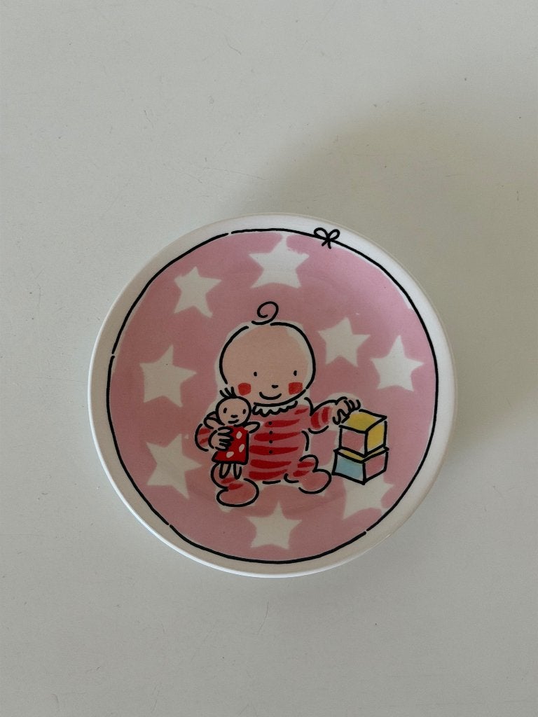 Blond Amsterdam Petit four It’s a girl, Keramiek, Nieuw, Ophalen of Verzenden, Bord(en)