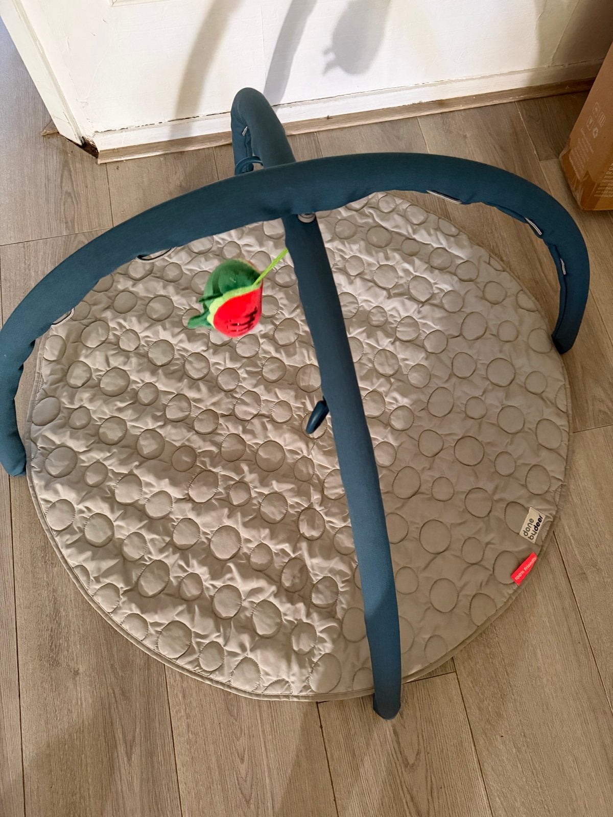 Done by Deer Speelkleed met Babygym - Zo goed als nieuw, Kinderen en Baby's, Ophalen of Verzenden, Zo goed als nieuw, Speelkleed