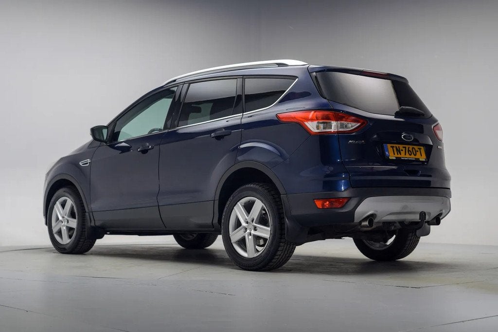 Ford Kuga 1.6 Titanium [ Stoelverwarming Trekhaak Cruise con, 1596 cc, 15 km/l, Gebruikt, 4 cilinders