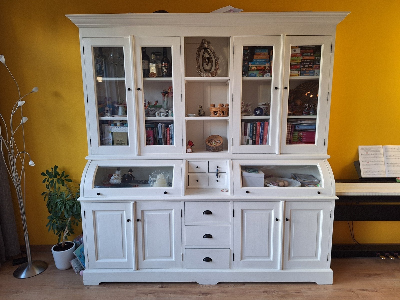 Buffetkast van zeer goede kwaliteit - 200x210x52 cm, Ophalen, 200 cm of meer, Zo goed als nieuw, 200 cm of meer