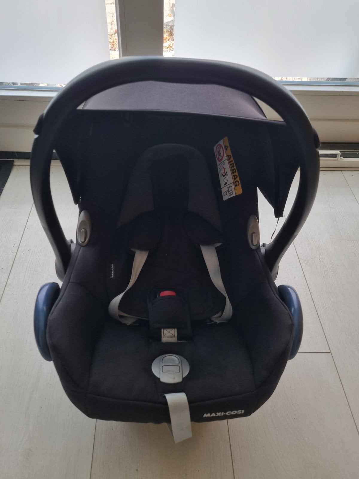 Maxi Cosi Cabriofix met Easyfix onderstel, Kinderen en Baby's, Ophalen, Autogordel of Isofix, Zo goed als nieuw, 0 t/m 13 kg