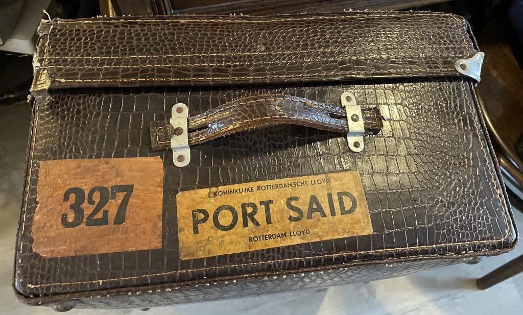 Antieke duitse grote koffer krokodil print kushi bon voyage, Ophalen, Overige materialen, Gebruikt, 50 tot 100 cm