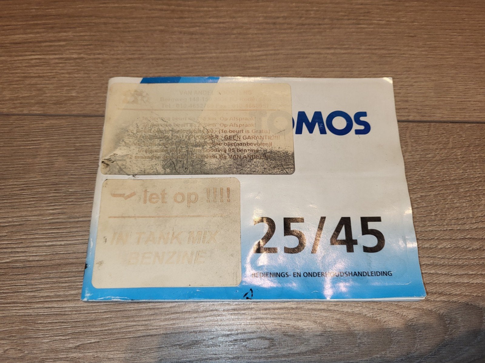 Tomos bedienings / onderhoudshandleiding, Fietsen en Brommers, Handleidingen en Instructieboekjes, Ophalen of Verzenden, Gebruikt