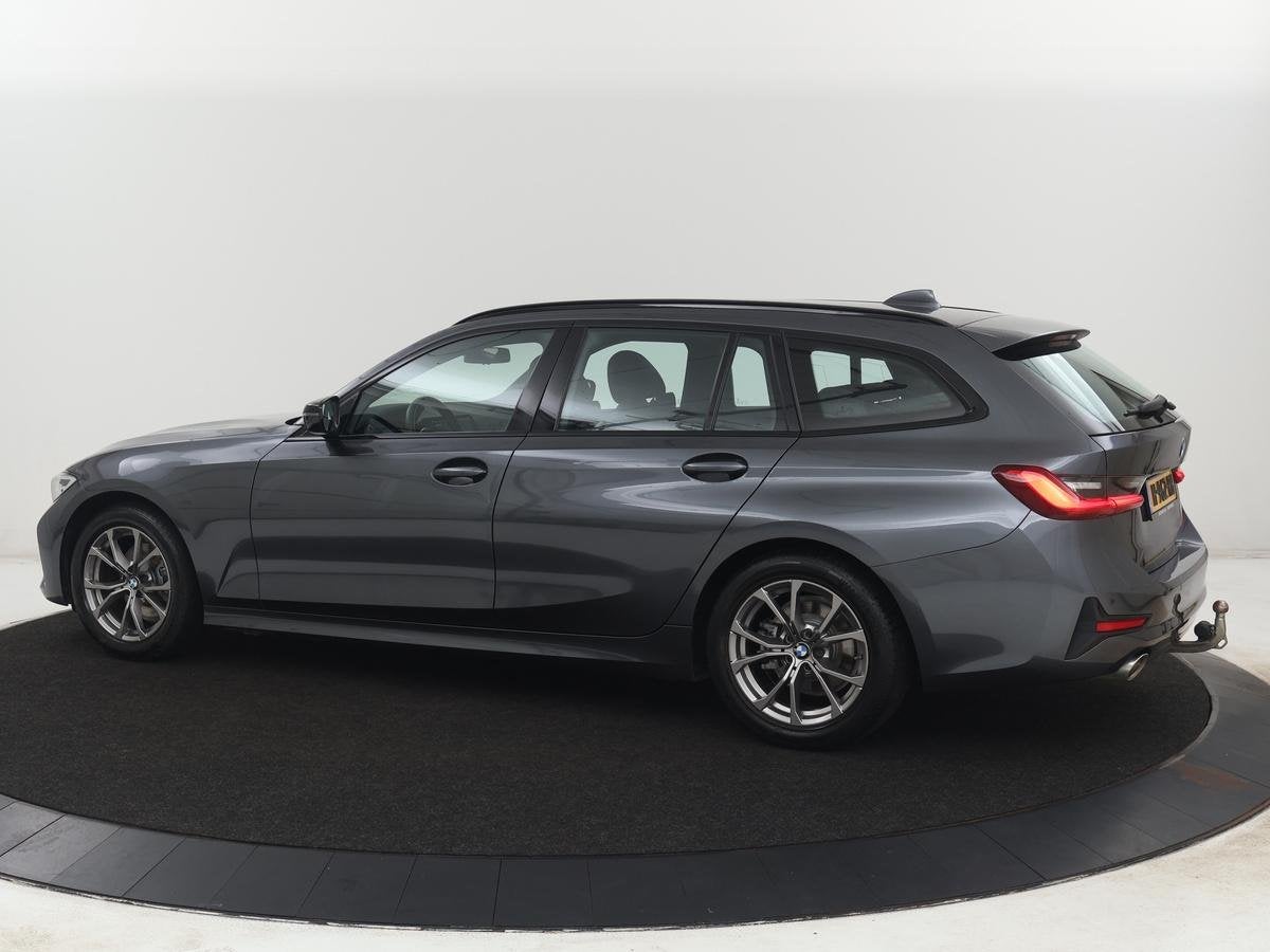 BMW 3-serie 320i Executive Edition | Sport Line | Trekhaak |, Auto's, Automaat, 1998 cc, Achterwielaandrijving, 4 cilinders