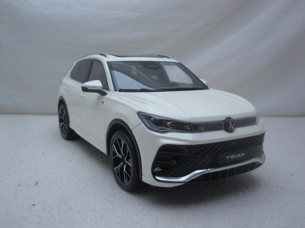 Volkswagen Tiguan E TSI R-Line 2021 Wit 1:18 OttOmobile, Hobby en Vrije tijd, Modelauto's | 1:18, Ophalen of Verzenden, Nieuw