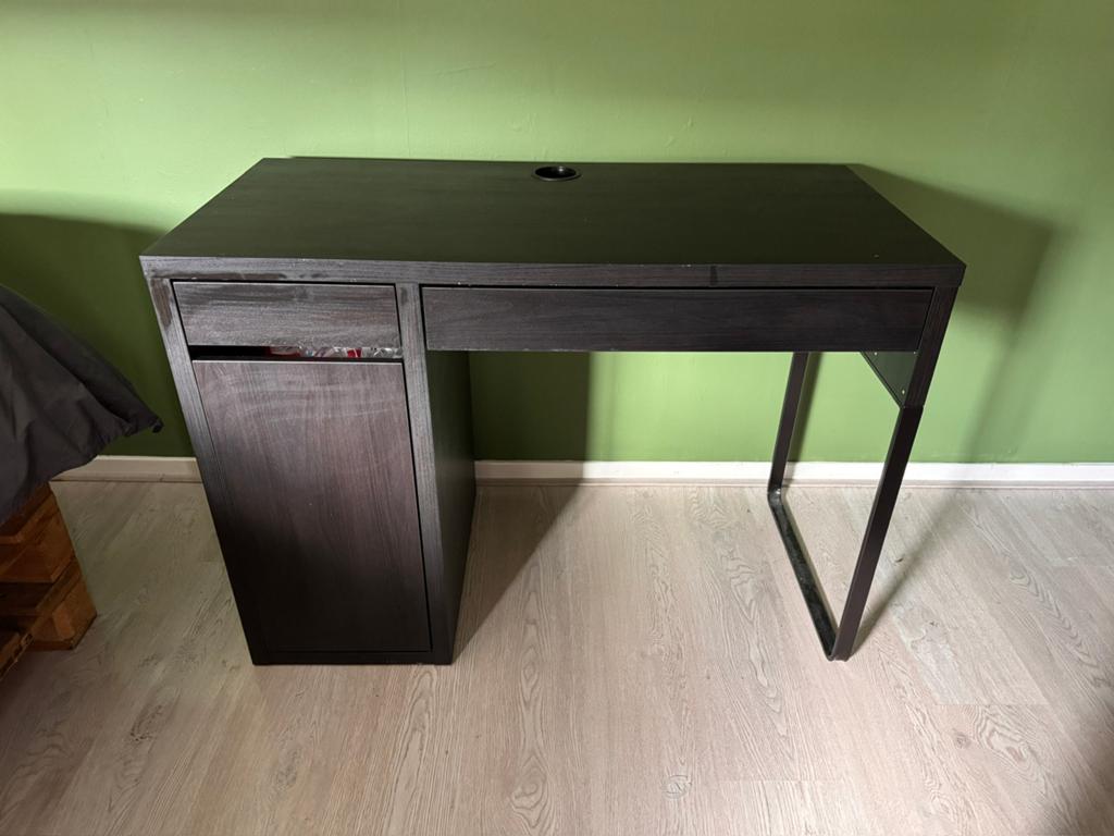 IKEA MICKE Bureau, zwartbruin, 105x50 cm, Ophalen, Gebruikt, IKEA, Opbergruimte