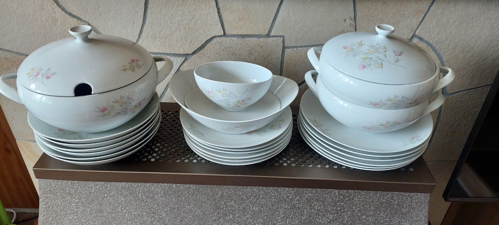 Arzberg servies - Compleet servies met bloemmotief, Huis en Inrichting, Ophalen of Verzenden