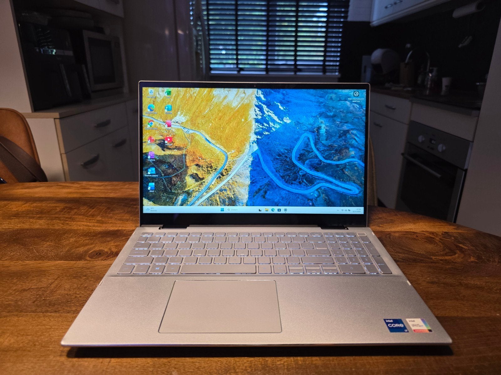 Dell Inspiron 7506 2-in-1/i7-1165G7/16GB/512GB/ TOUCHSCREEN, Gebruikt, Dell Inspiron 2 in1, 2 tot 3 Ghz, Gaming