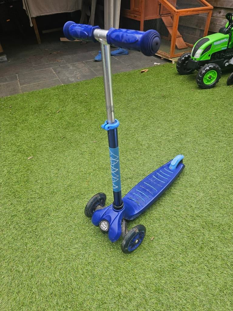 Playtiv step met lichtjes in de wielen, Ophalen