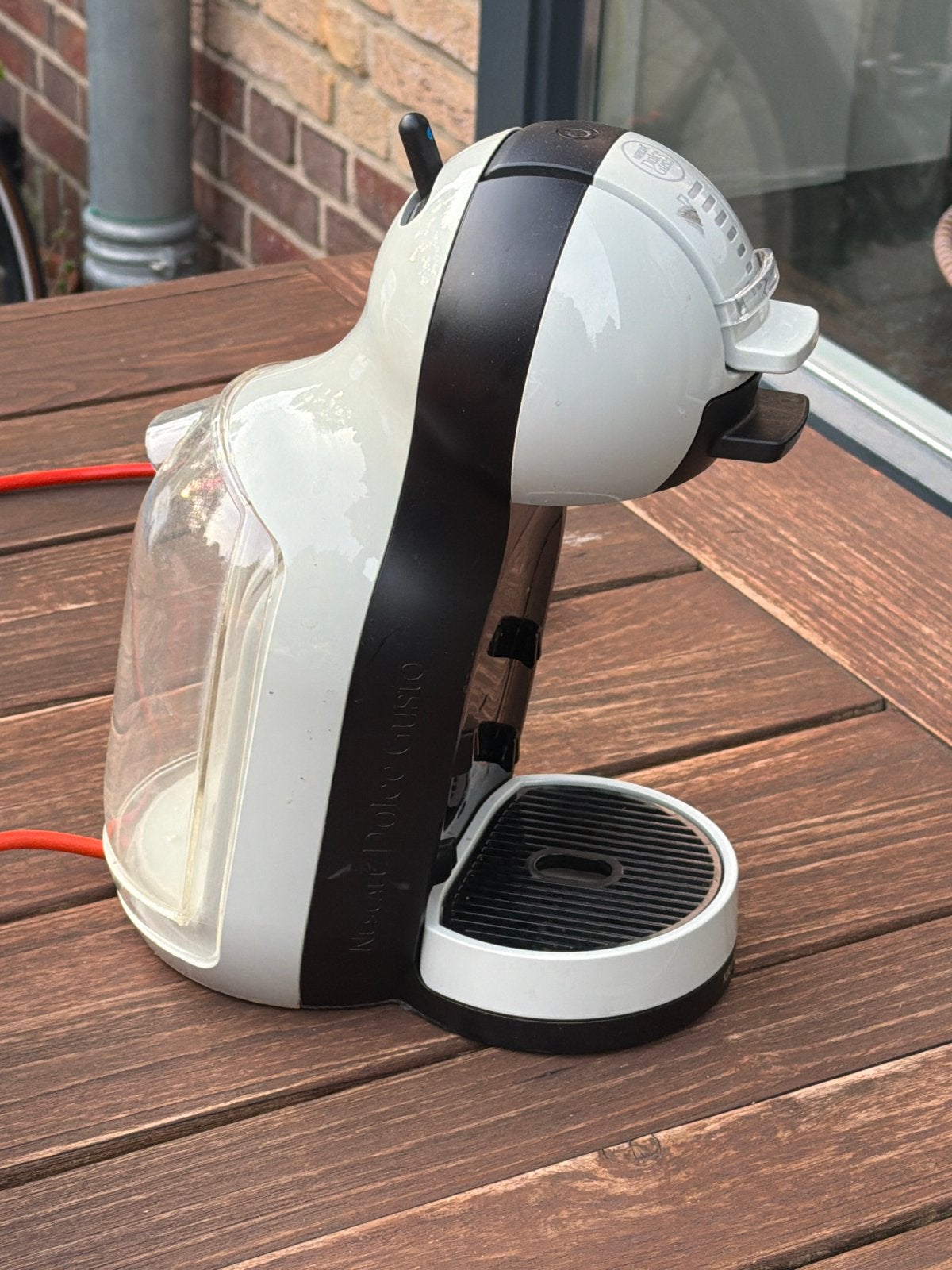 Krups Dolce Gusto koffiezetapparaat met cups, Witgoed en Apparatuur, Ophalen, Gebruikt, Koffiemachine, 1 kopje