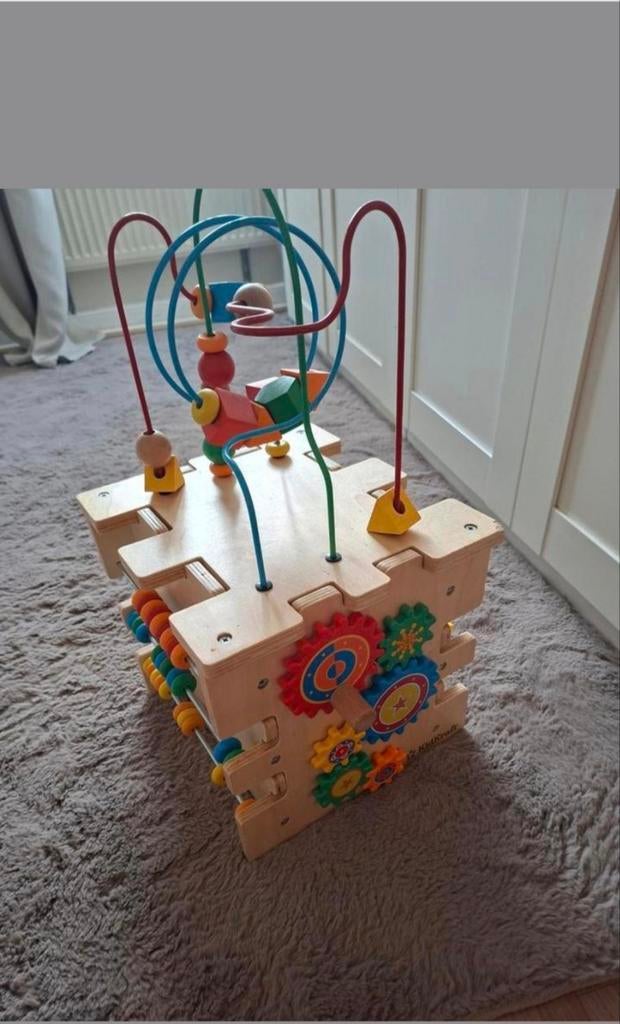 Te koop:Activiteiten kubus van Kidkraft., Kinderen en Baby's, Speelgoed | Houten speelgoed, Ophalen of Verzenden, Gebruikt