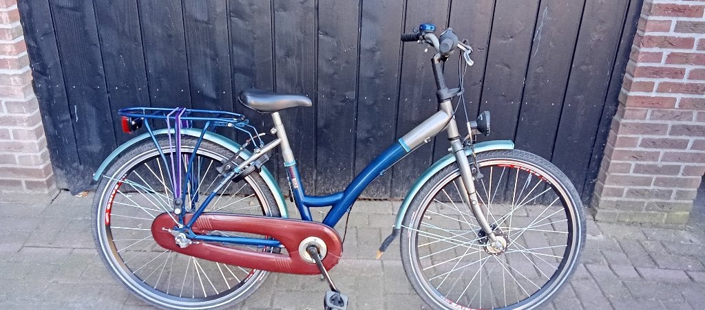 Meisjesfiets met 3 versnellingen 26 inch, Fietsen en Brommers, Velgrem, Versnellingen, Zo goed als nieuw, Ophalen